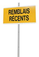 PIQUET REMBLAIS RECENTS AVEC FACE RETROR PIQUETS